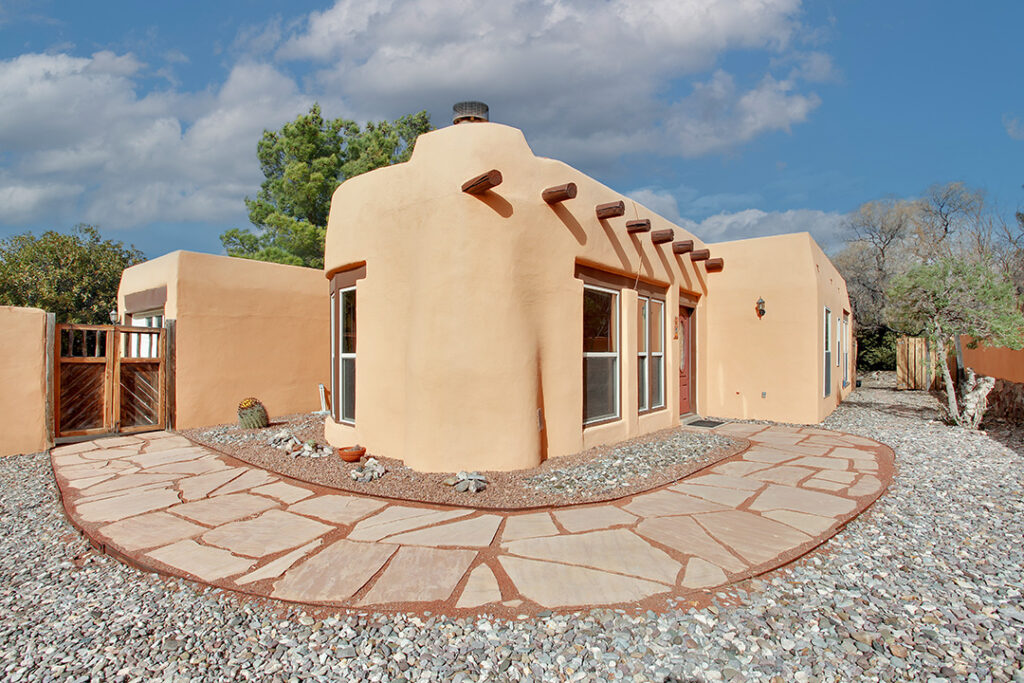 Adobe Home in Las Cruces, New Mexico