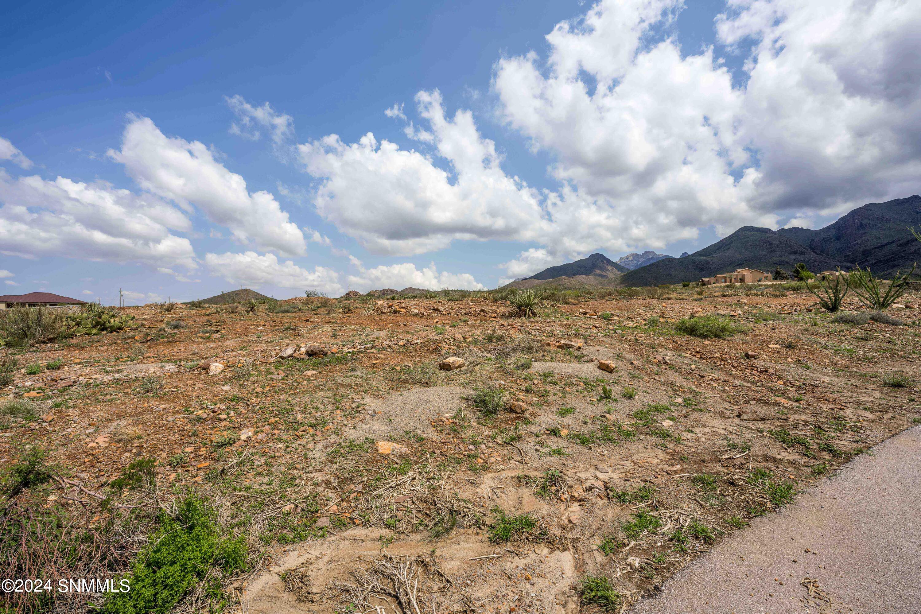 R0328261 Fox Canyon-3