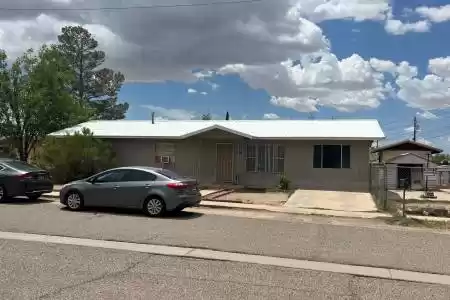 505 Ownby Street, Lordsburg, New Mexico 88045, 3 Bedrooms Bedrooms, ,1.75 BathroomsBathrooms,Residential,For Sale,Ownby,2402398