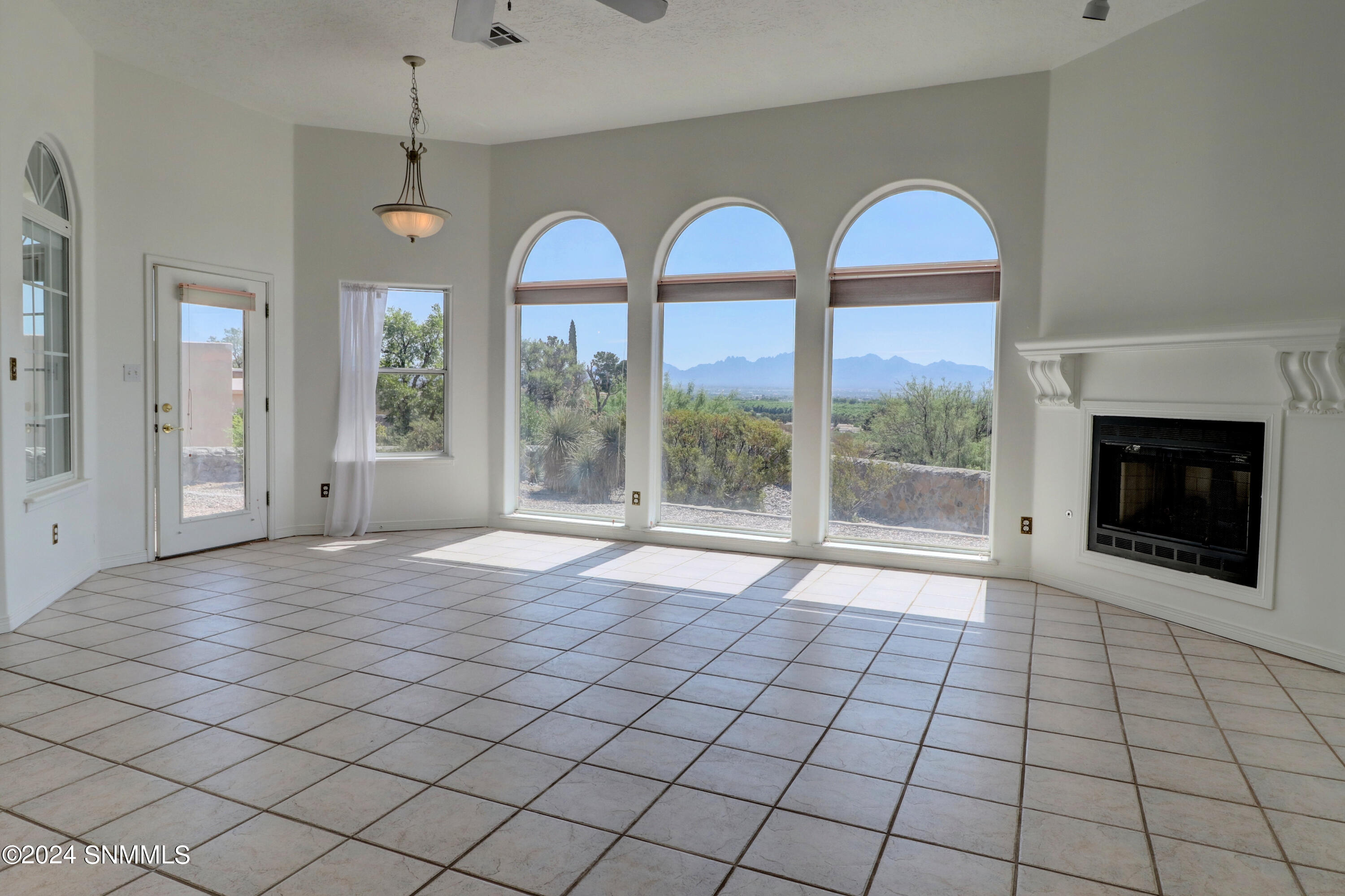 Dining Area-1A