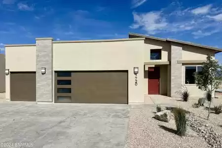 7720 Celestial Street, Las Cruces, New Mexico 88012, 3 Bedrooms Bedrooms, ,2.5 BathroomsBathrooms,Residential,For Sale,Celestial,2402496