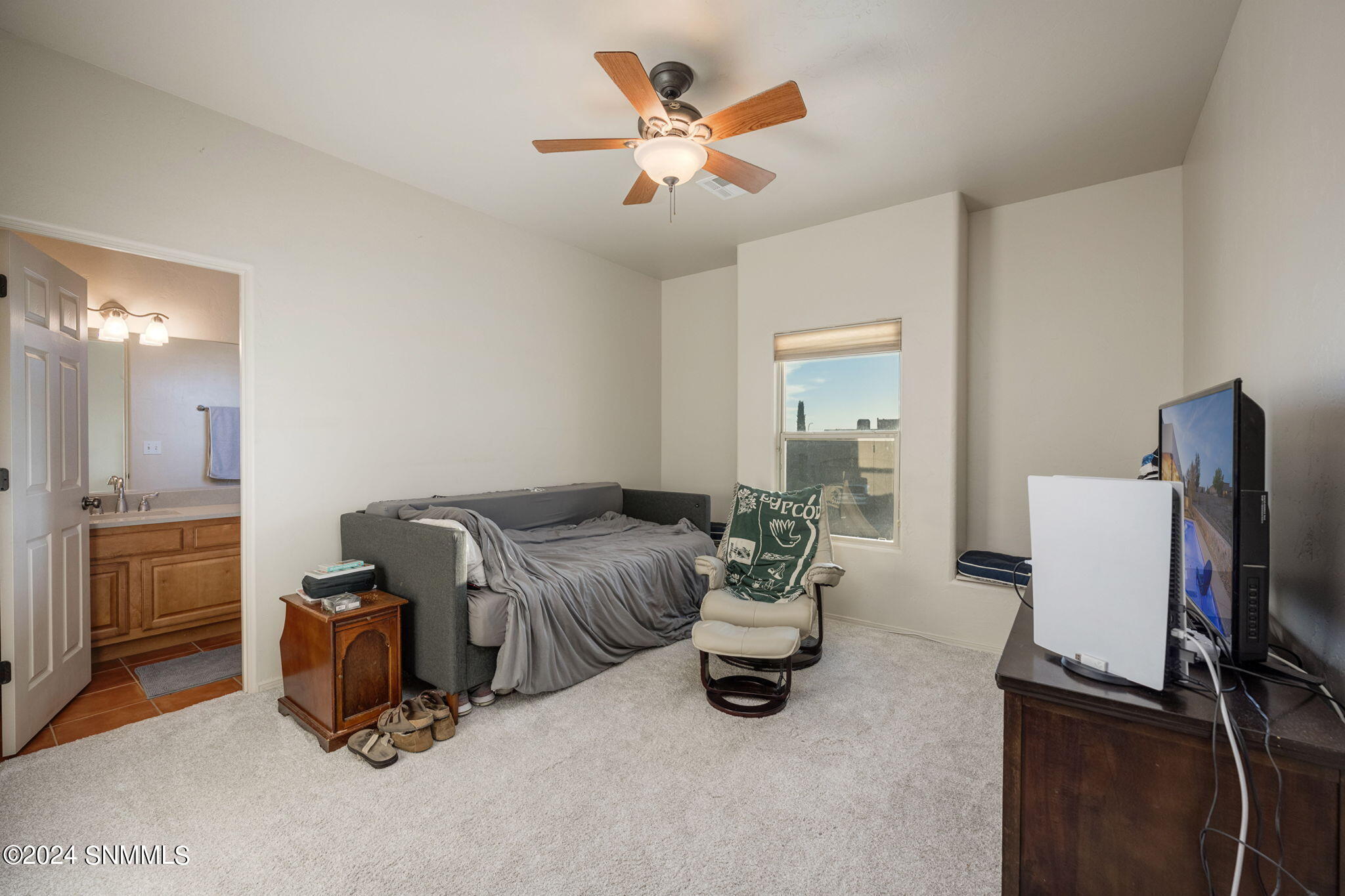 27-web-or-mls-Sedona Hills 2064-78