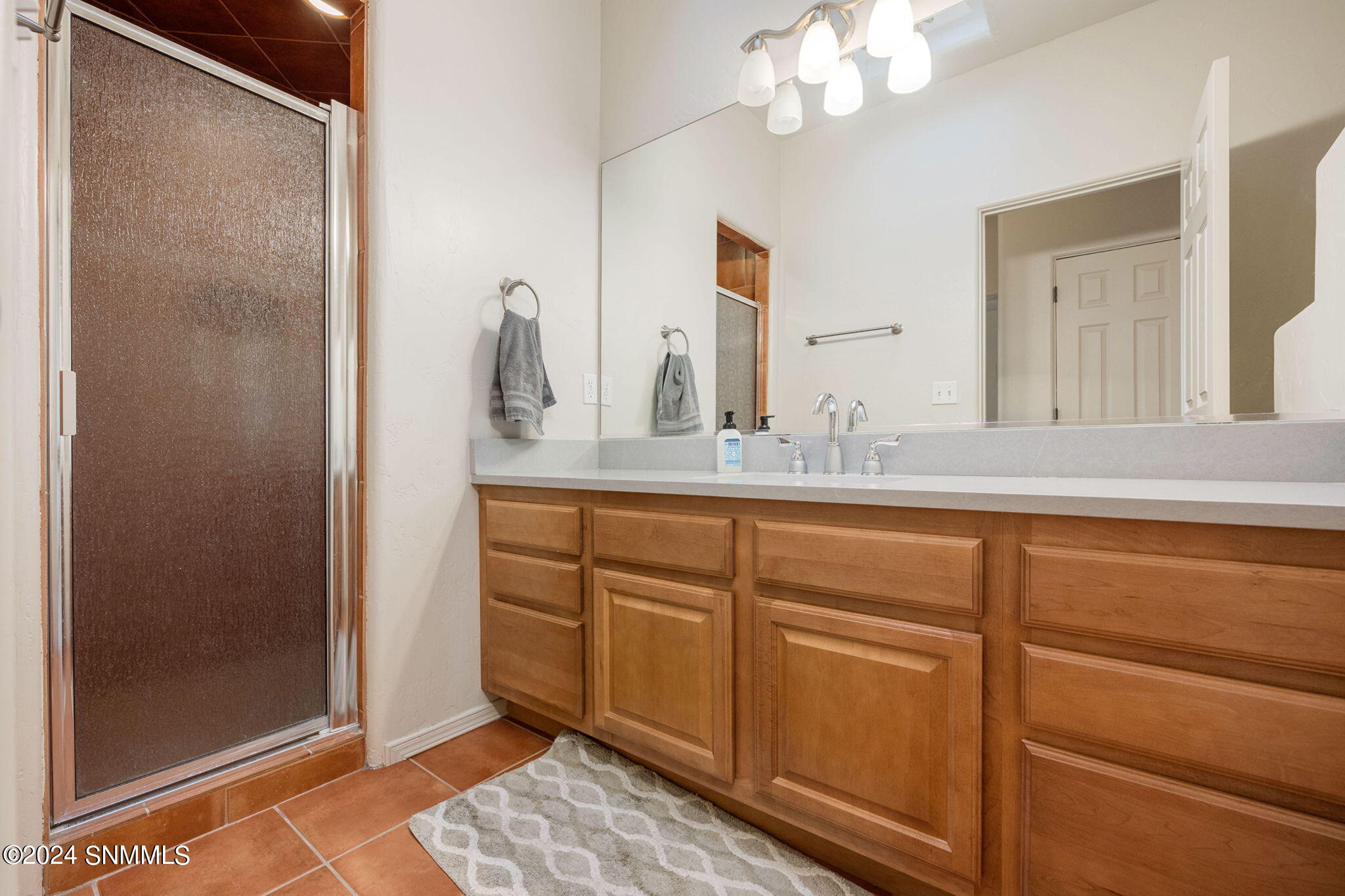 30-web-or-mls-Sedona Hills 2064-88