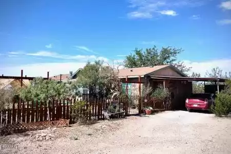 7440 Arroyo Seco, Las Cruces, New Mexico 88011, 3 Bedrooms Bedrooms, ,2 BathroomsBathrooms,Residential,For Sale,Arroyo Seco,2402615