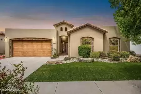 3661 San Clemente Avenue, Las Cruces, New Mexico 88012, 3 Bedrooms Bedrooms, ,2 BathroomsBathrooms,Residential,For Sale,San Clemente,2402616