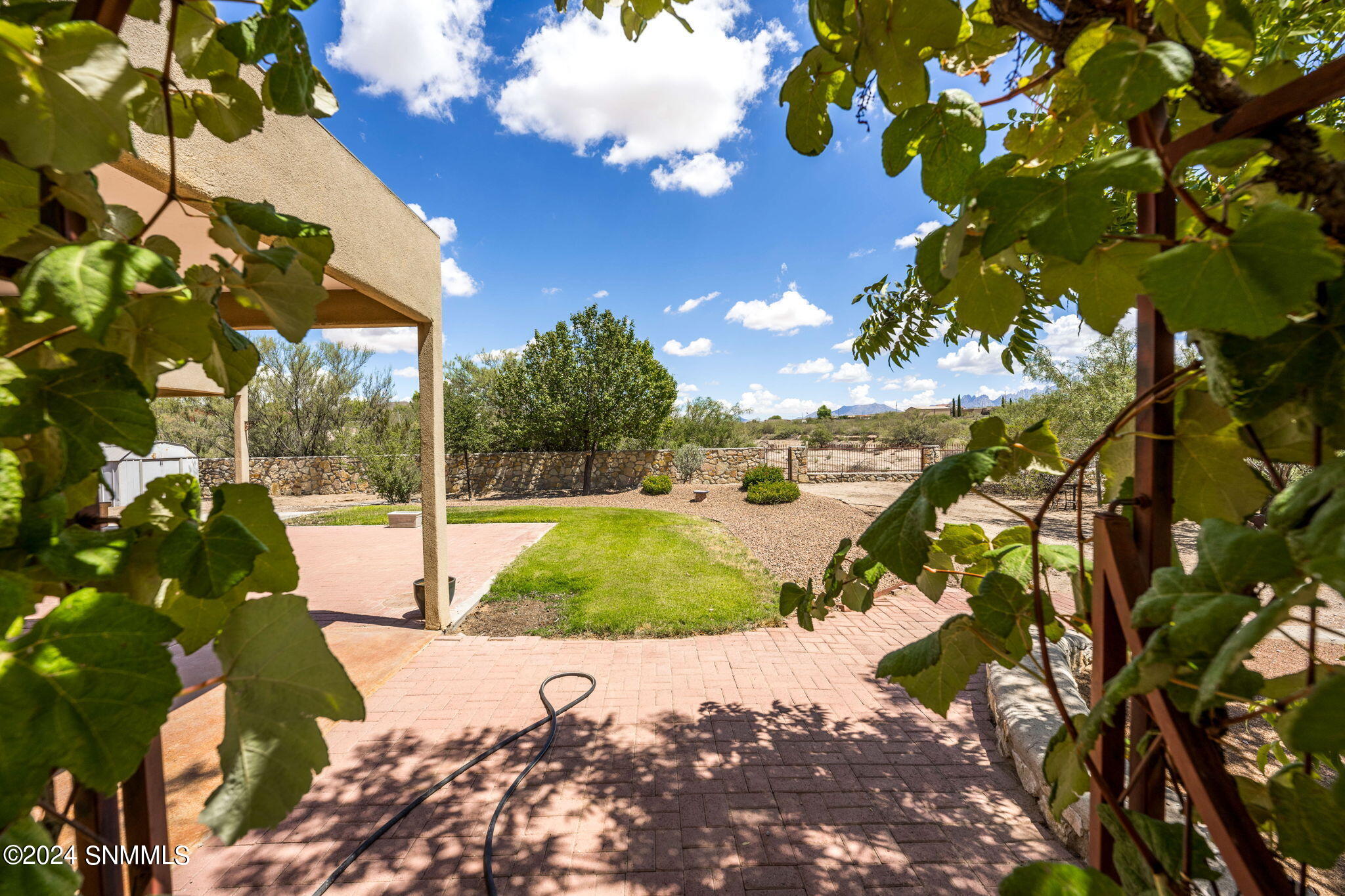 16-web-or-mls-Chiricahua 5050 NEW-19