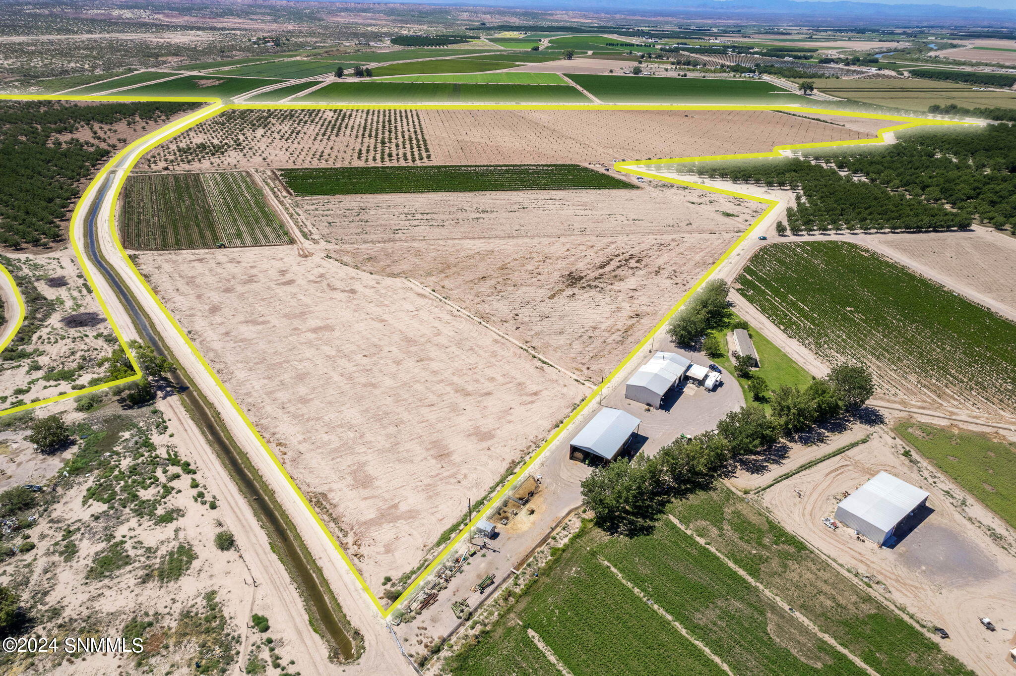 6-web-or-mls-Red Hills Road Farm-4-2