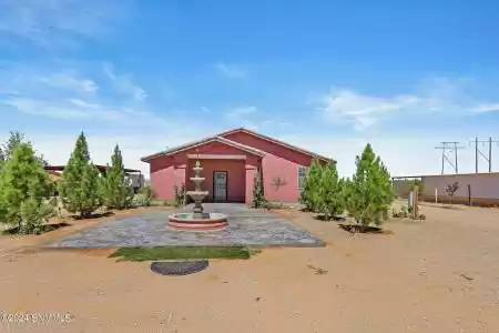 1052 Saturn Drive, Chaparral, New Mexico 88081, 3 Bedrooms Bedrooms, ,1.5 BathroomsBathrooms,Residential,For Sale,Saturn,2402772