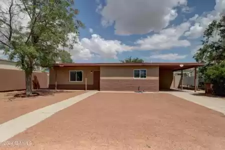 1815 Solano Drive, Las Cruces, New Mexico 88001, 4 Bedrooms Bedrooms, ,1.5 BathroomsBathrooms,Residential,For Sale,Solano,2402783