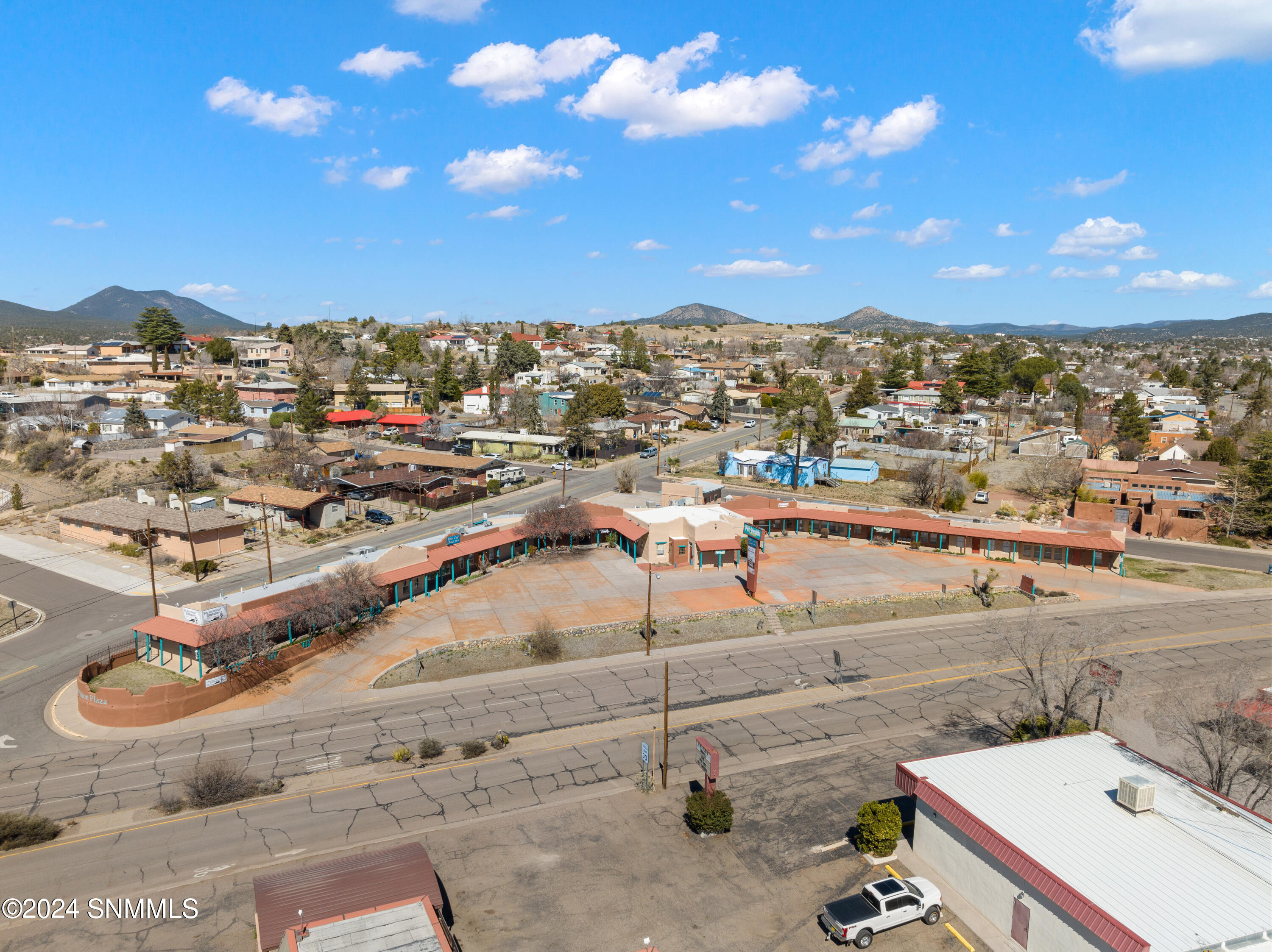 Pinon-Plaza-0043