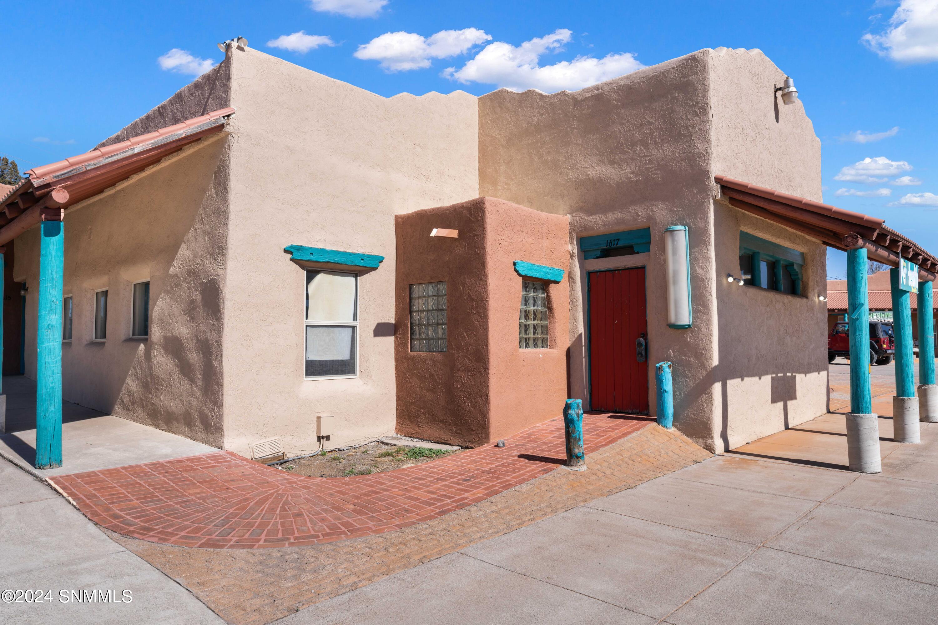 Pinon-Plaza-0002