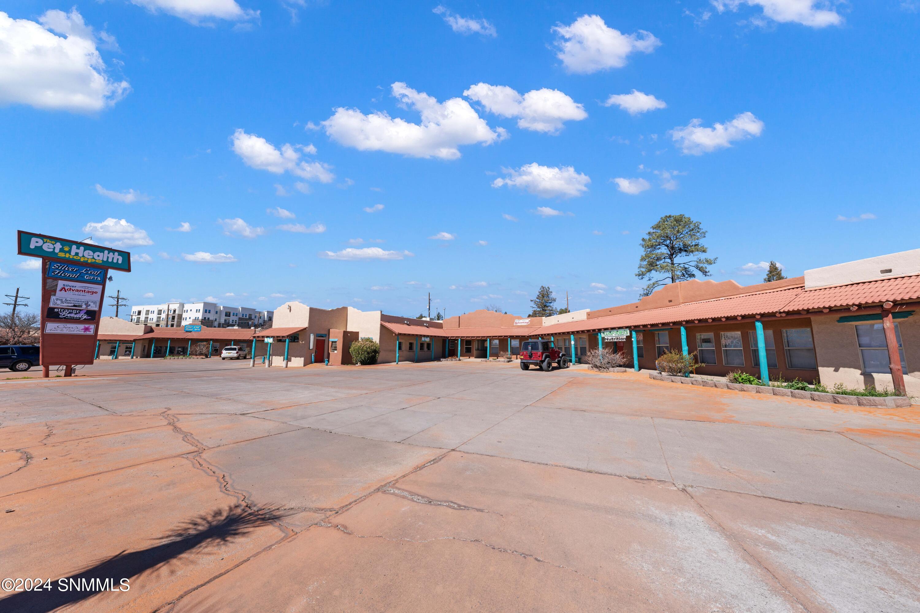 Pinon-Plaza-0056