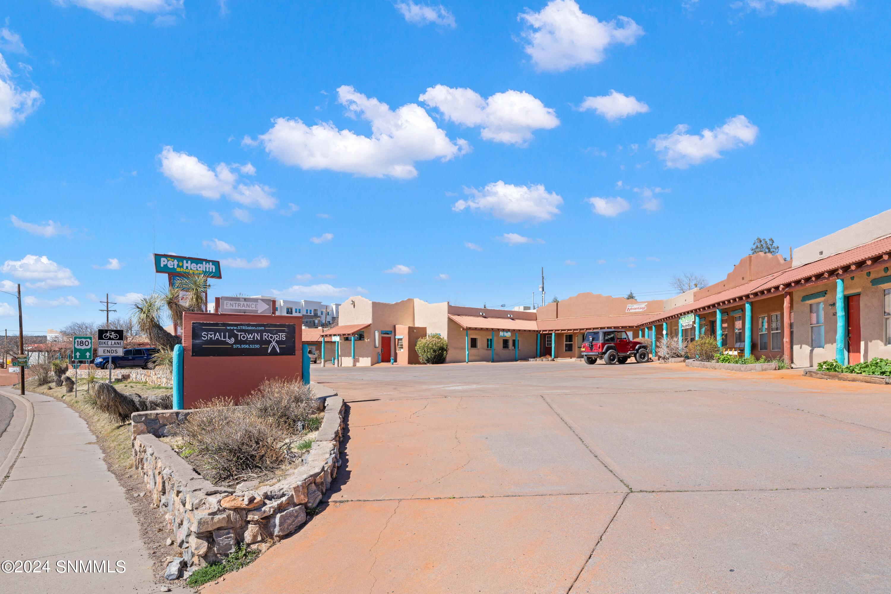 Pinon-Plaza-0003