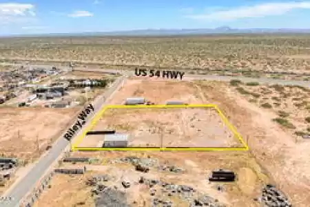 1281 Riley Way, Chaparral, New Mexico 88081, ,Land,For Sale,Riley,2402796