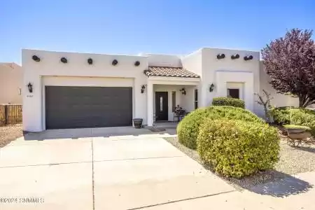 4407 Galisteo Loop, Las Cruces, New Mexico 88011, 3 Bedrooms Bedrooms, ,3.5 BathroomsBathrooms,Residential,For Sale,Galisteo,2402852