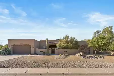 1322 Santanova Arc, Las Cruces, New Mexico 88005, 3 Bedrooms Bedrooms, ,2.5 BathroomsBathrooms,Residential,For Sale,Santanova,2402926