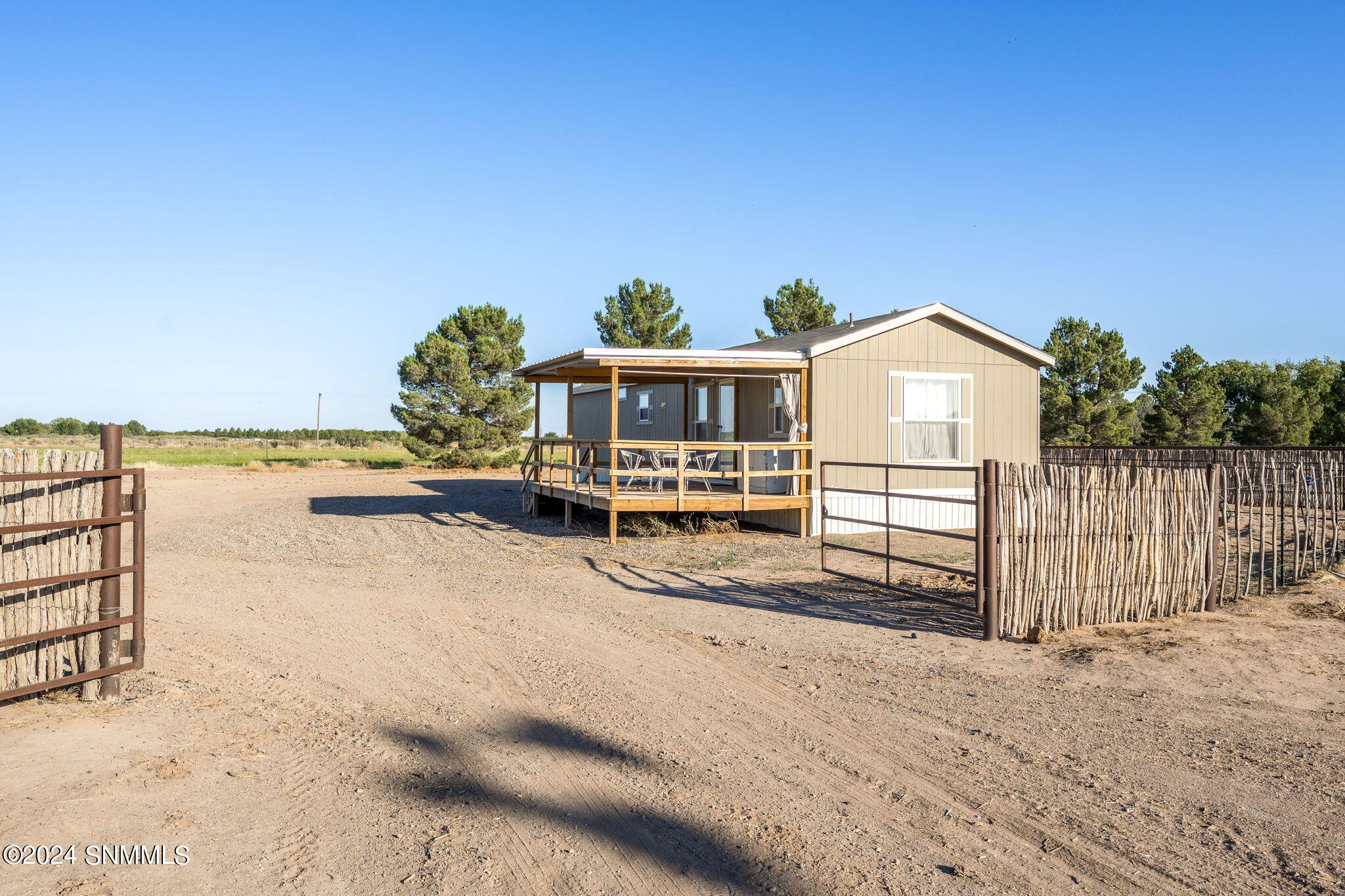 71-web-or-mls-Hwy 377 6535-160