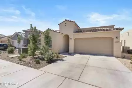 6309 Rosemary Road, Las Cruces, New Mexico 88012, 5 Bedrooms Bedrooms, ,2.75 BathroomsBathrooms,Residential,For Sale,Rosemary,2403047