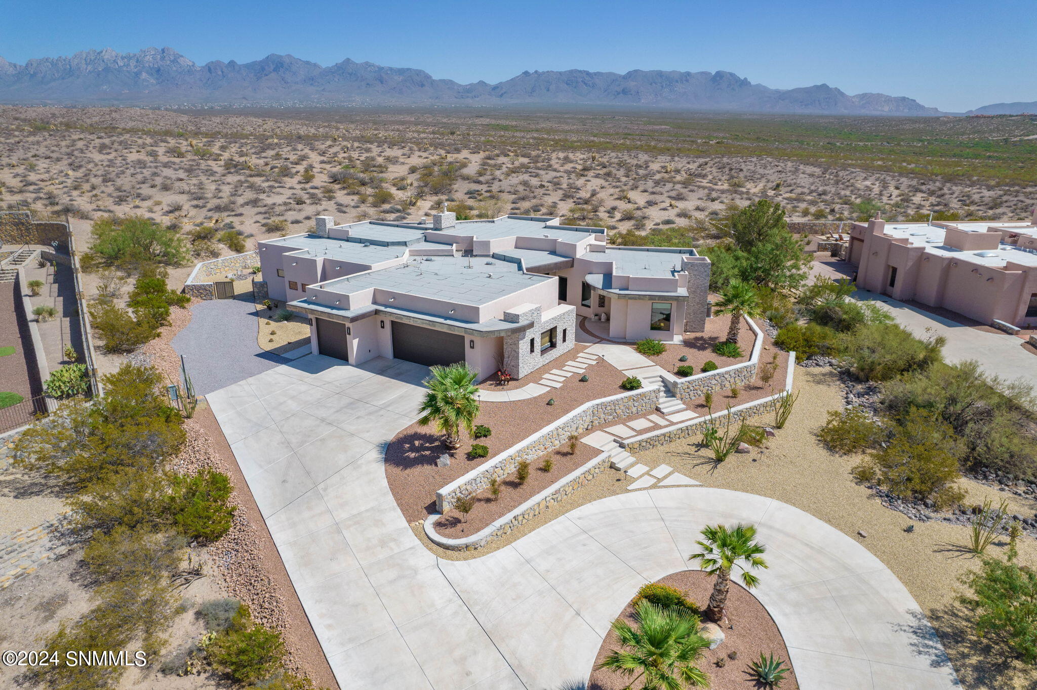 84-web-or-mls-Superstition 5511-84