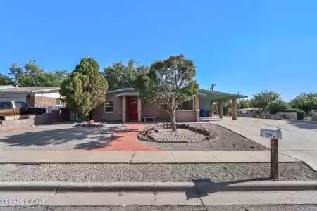 1700 Palo Verde Avenue, Las Cruces, New Mexico 88001, 3 Bedrooms Bedrooms, ,2 BathroomsBathrooms,Residential,For Sale,Palo Verde,2403068