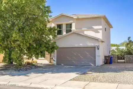 5543 Kalahari Lane, Las Cruces, New Mexico 88011, 3 Bedrooms Bedrooms, ,2.5 BathroomsBathrooms,Residential,For Sale,Kalahari,2403112