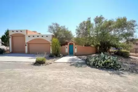 146 Blacktail Deer Avenue, Las Cruces, New Mexico 88007, 4 Bedrooms Bedrooms, ,2.5 BathroomsBathrooms,Residential,For Sale,Blacktail Deer,2403186