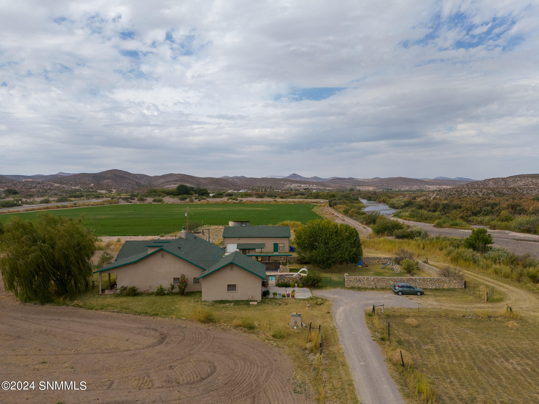 DJI_20241017132553_0326_D_LOGAN-HDR