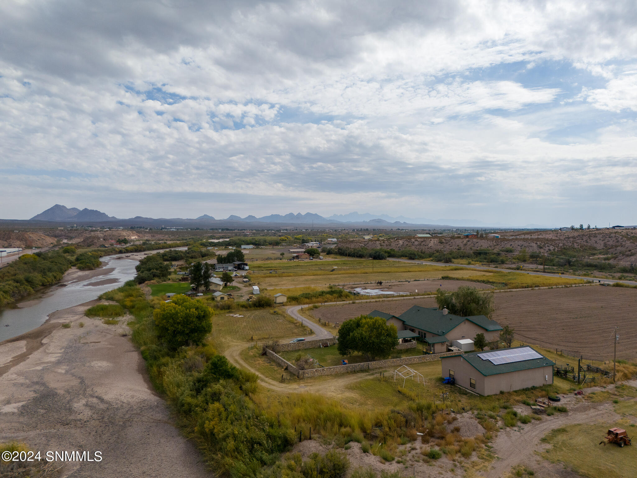 DJI_20241017132733_0338_D_LOGAN-HDR