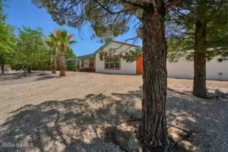 245 Hurt Road, Radium Springs, New Mexico 88054, ,Commercial Sale,For Sale,Hurt,2403204