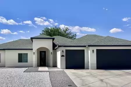 4617 Mesa Corta Drive, Las Cruces, New Mexico 88011, 4 Bedrooms Bedrooms, ,2.75 BathroomsBathrooms,Residential,For Sale,Mesa Corta,2402194