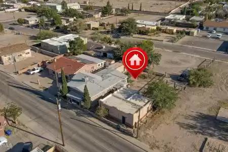 620, 624 624.5 East Hadley Avenue, Las Cruces, New Mexico 88001, ,Residential Income,For Sale,624.5 East Hadley,2403228