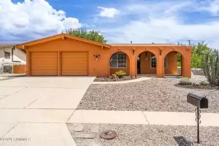 2602 Sandigale Drive, Las Cruces, New Mexico 88011, 3 Bedrooms Bedrooms, ,1.75 BathroomsBathrooms,Residential,For Sale,Sandigale,2402455