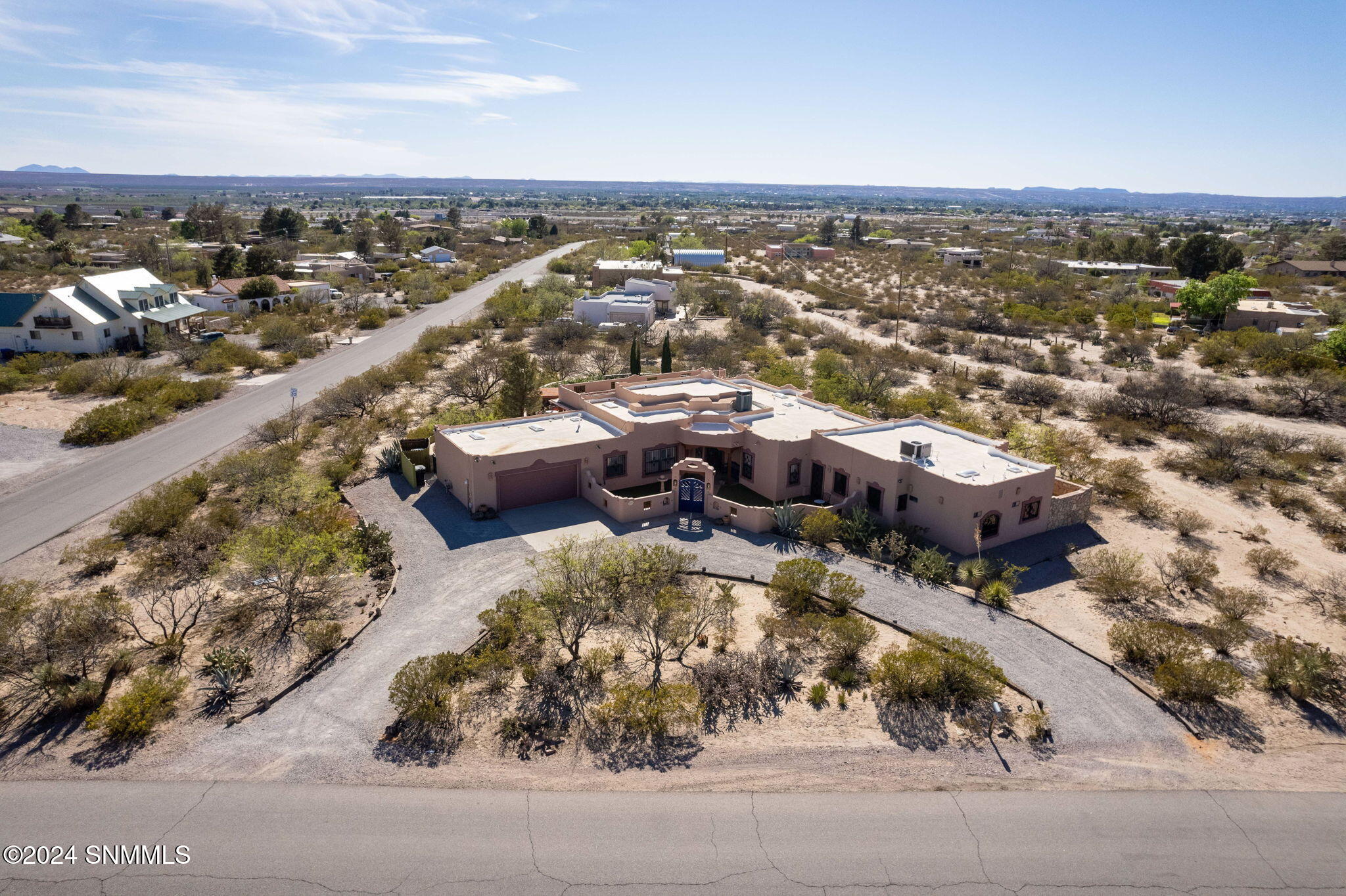 2-web-or-mls-Ocotillo 4930 ELEVATED-3