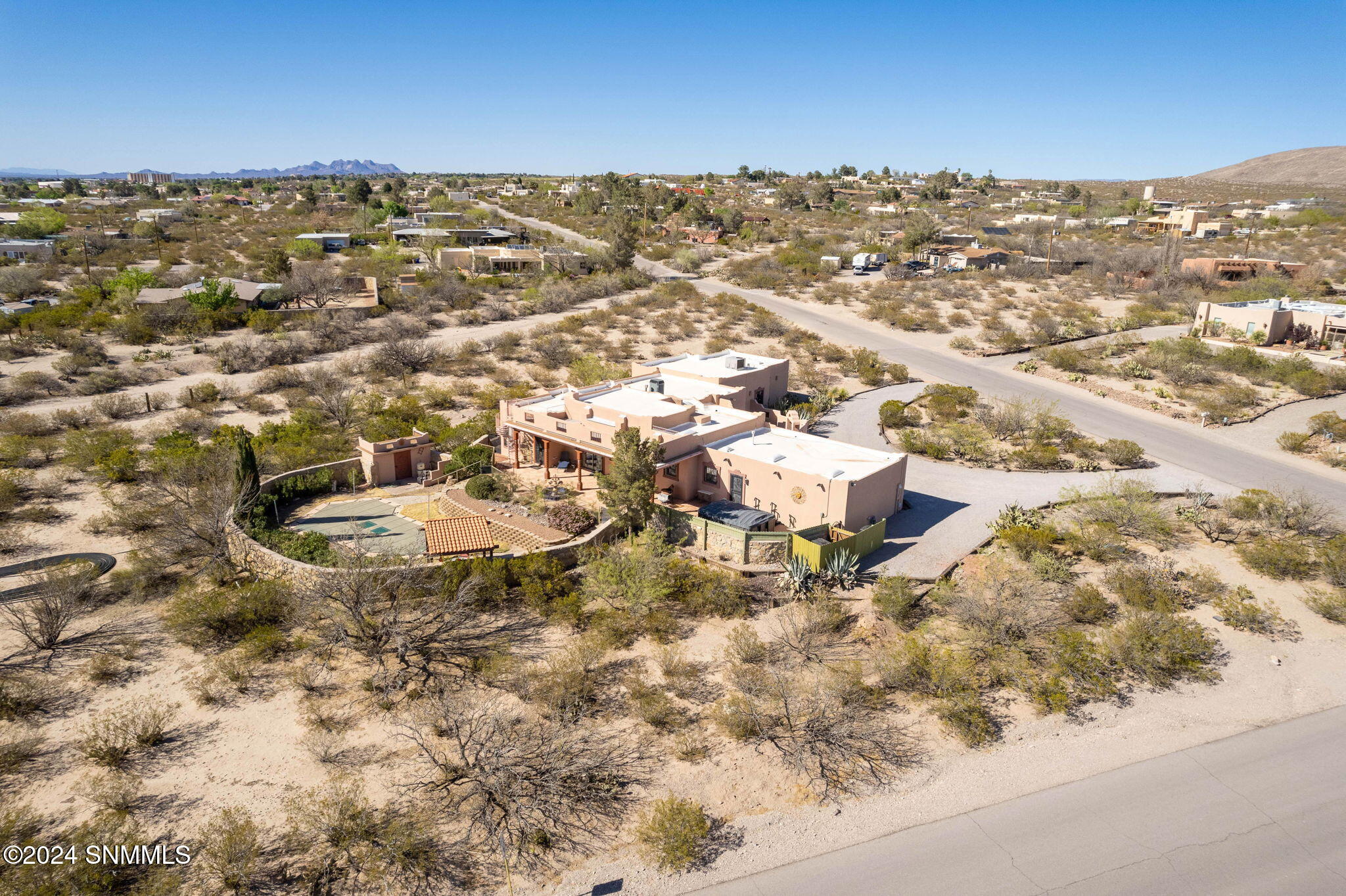 7-web-or-mls-Ocotillo 4930 ELEVATED-8