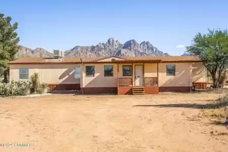 4278 Butterfly Road, Las Cruces, New Mexico 88011, 4 Bedrooms Bedrooms, ,3 BathroomsBathrooms,Residential,For Sale,Butterfly,2403082