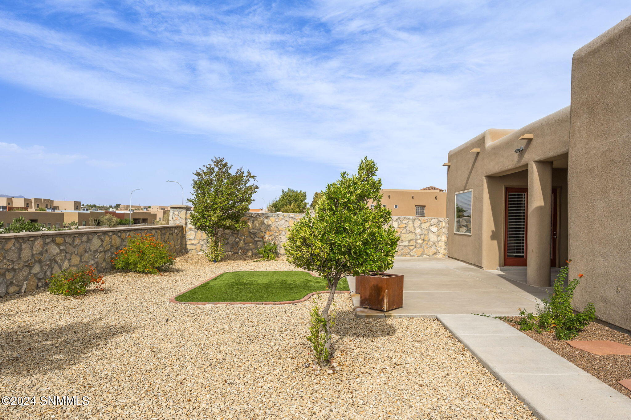 45-web-or-mls-Isleta 4343-45