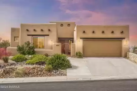 4343 Isleta Court, Las Cruces, New Mexico 88011, 3 Bedrooms Bedrooms, ,2.5 BathroomsBathrooms,Residential,For Sale,Isleta,2403298