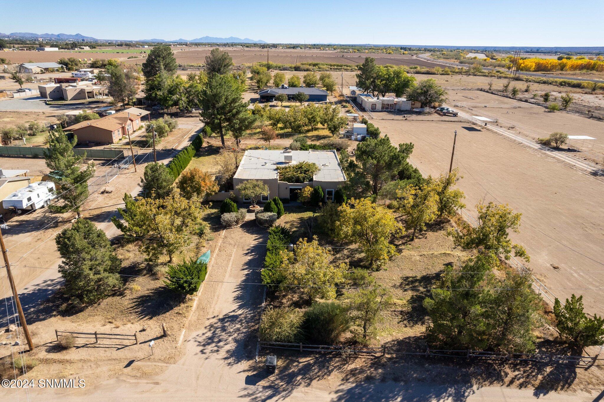 60-web-or-mls-Willow Creek 2877 ELEVATED