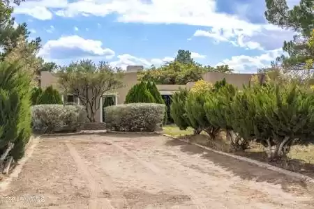 2877 Willow Creek Lane, Las Cruces, New Mexico 88007, 5 Bedrooms Bedrooms, ,1.75 BathroomsBathrooms,Residential,For Sale,Willow Creek,2403347