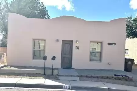 823 San Pedro Street, Las Cruces, New Mexico 88001, 3 Bedrooms Bedrooms, ,2 BathroomsBathrooms,Residential Income,For Sale,San Pedro,2403401