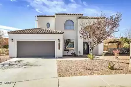 3038 Rio Arriza Loop, Las Cruces, New Mexico 88012, 3 Bedrooms Bedrooms, ,2.5 BathroomsBathrooms,Residential,For Sale,Rio Arriza,2401212