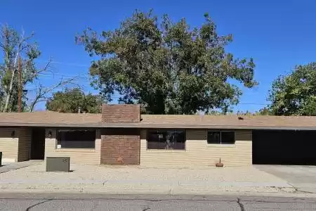 240 Townsend Terrace, Las Cruces, New Mexico 88005, 3 Bedrooms Bedrooms, ,2 BathroomsBathrooms,Residential,For Sale,Townsend Terrace,2403414