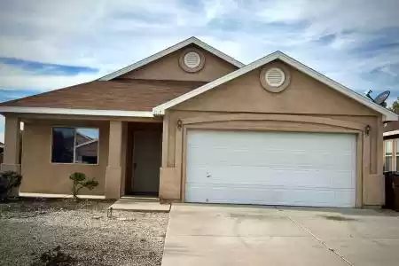 1117 Kilbourne Hole Drive, Las Cruces, New Mexico 88012, 3 Bedrooms Bedrooms, ,2 BathroomsBathrooms,Residential,For Sale,Kilbourne Hole,2403418