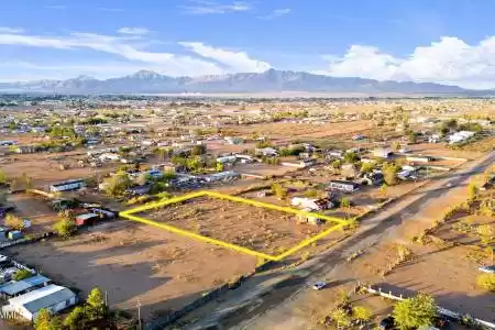 765 Lisa Drive, Chaparral, New Mexico 88081, ,Land,For Sale,Lisa,2403420