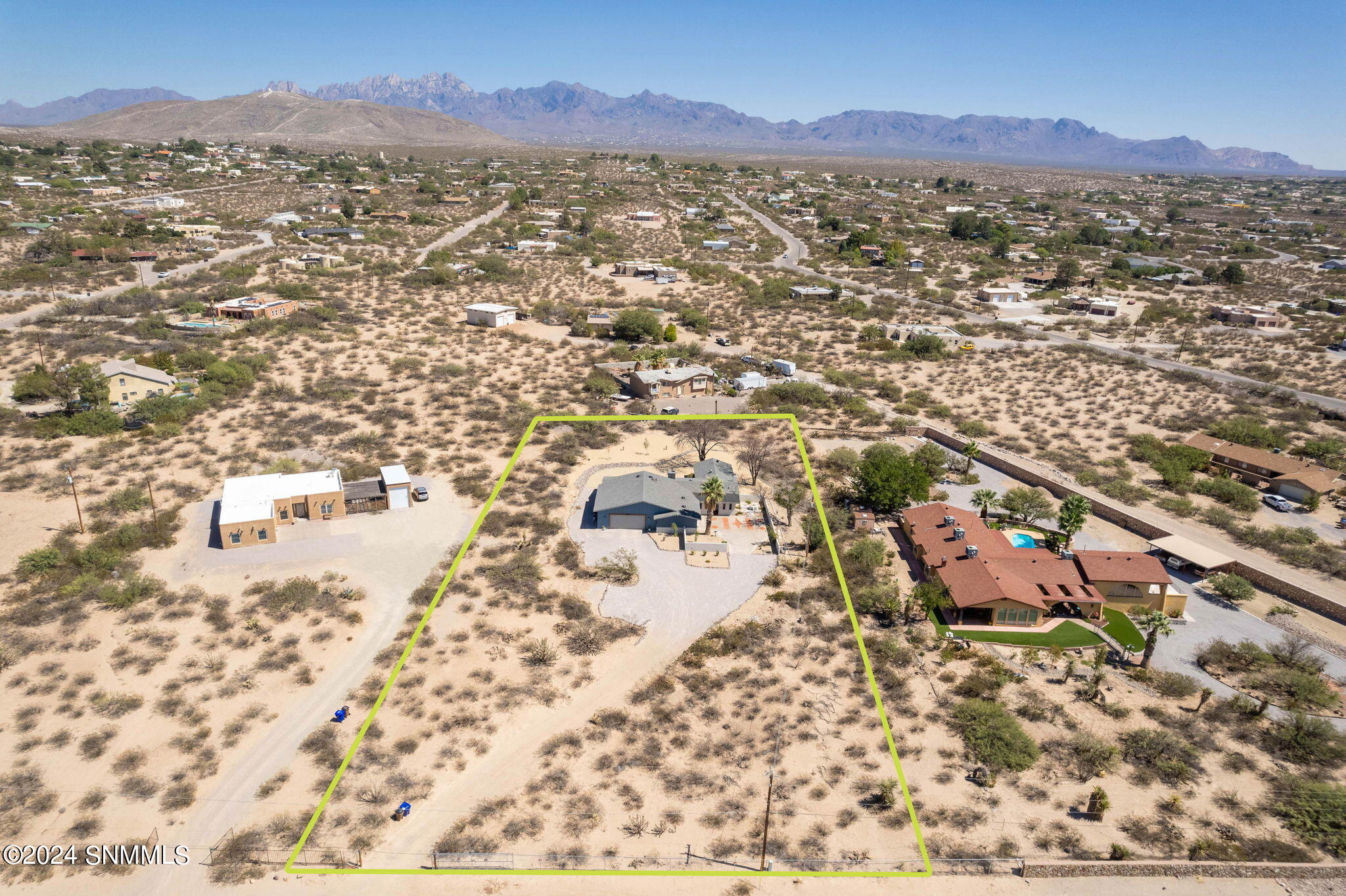 8-web-or-mls-Las Alturas 4855-8