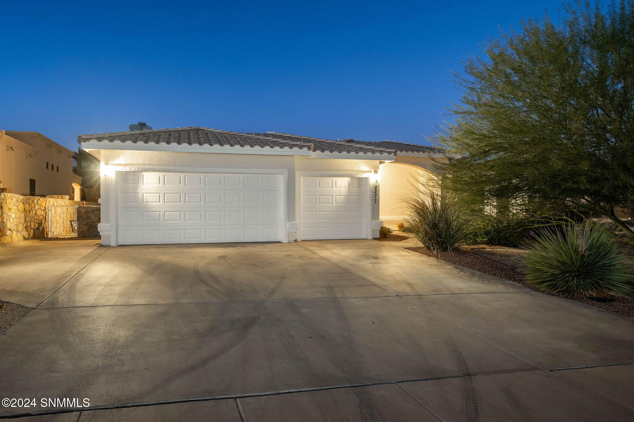 3-web-or-mls-Golden Sage 4277-3