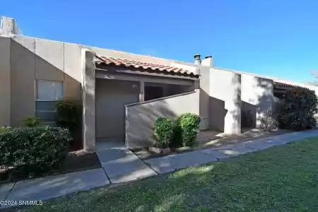 1345 Branson Avenue, Las Cruces, New Mexico 88001, 2 Bedrooms Bedrooms, ,2 BathroomsBathrooms,Residential,For Sale,Branson,2403490