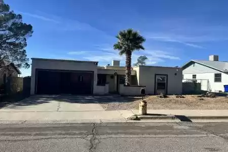 2325 Saturn Circle, Las Cruces, New Mexico 88005, 3 Bedrooms Bedrooms, ,2 BathroomsBathrooms,Residential,For Sale,Saturn Circle,2403508