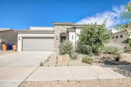 6805 Electra Avenue Avenue, Las Cruces, New Mexico 88012, 4 Bedrooms Bedrooms, ,3 BathroomsBathrooms,Residential,For Sale,Electra Avenue,2403589