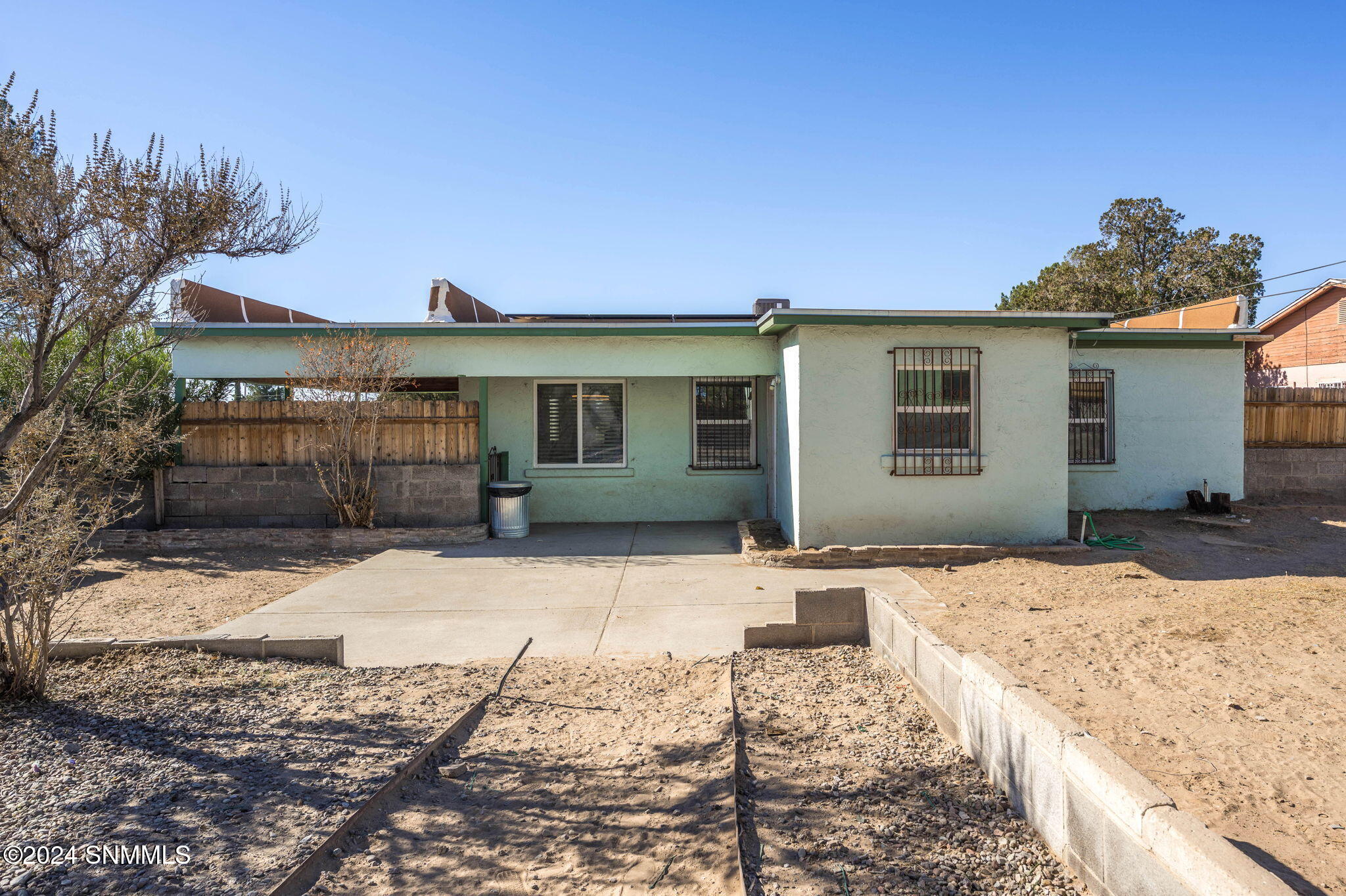 24-web-or-mls-Snappin Homes (Chaparro172